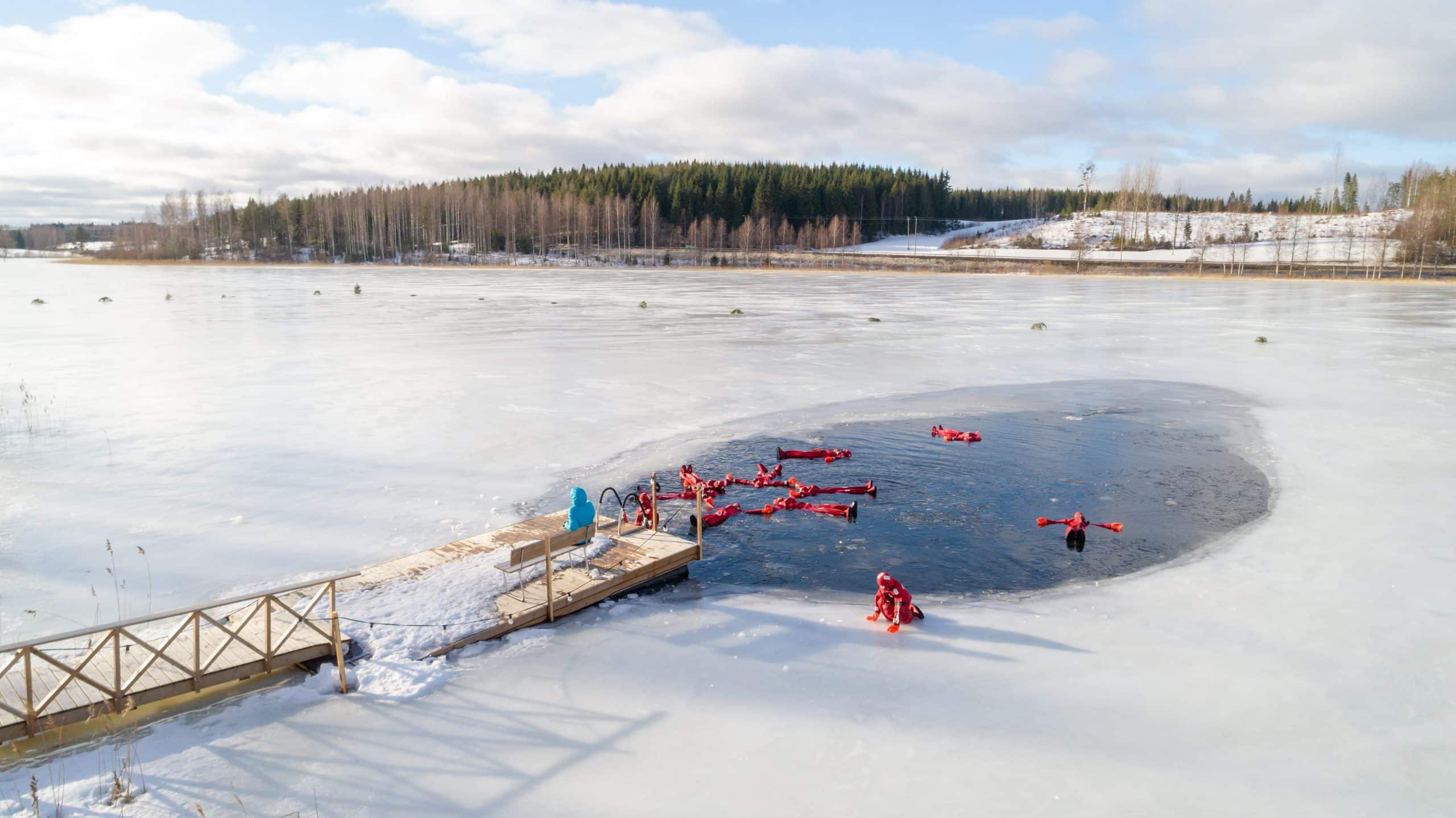 Winter swimming - Himos Jämsä